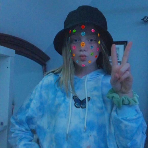 Meet your Posher, Bella - Picture 1 of 1